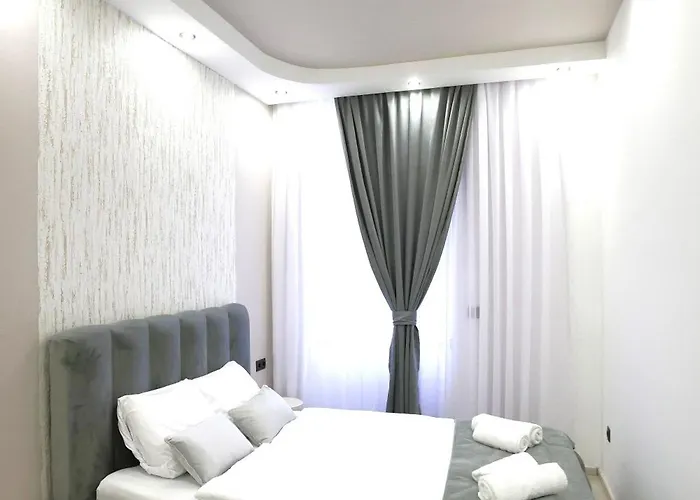 Royal Grand Living With Free Parking