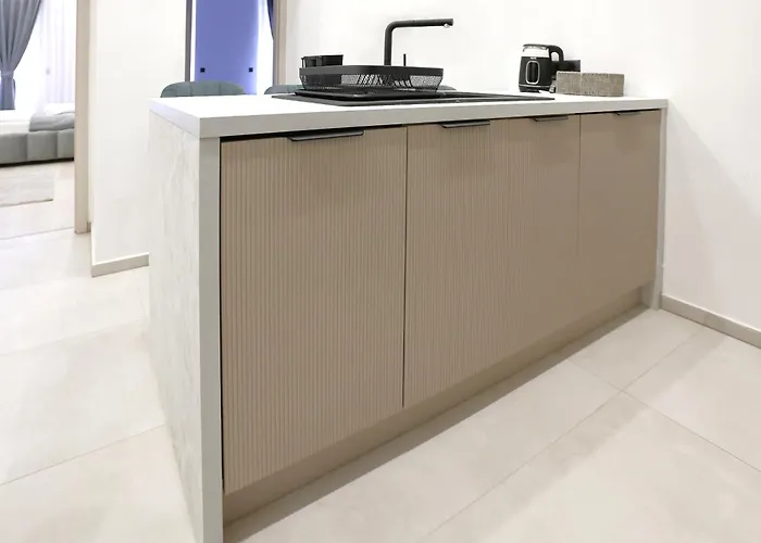 Royal Grand Living With Free Parking Apartament